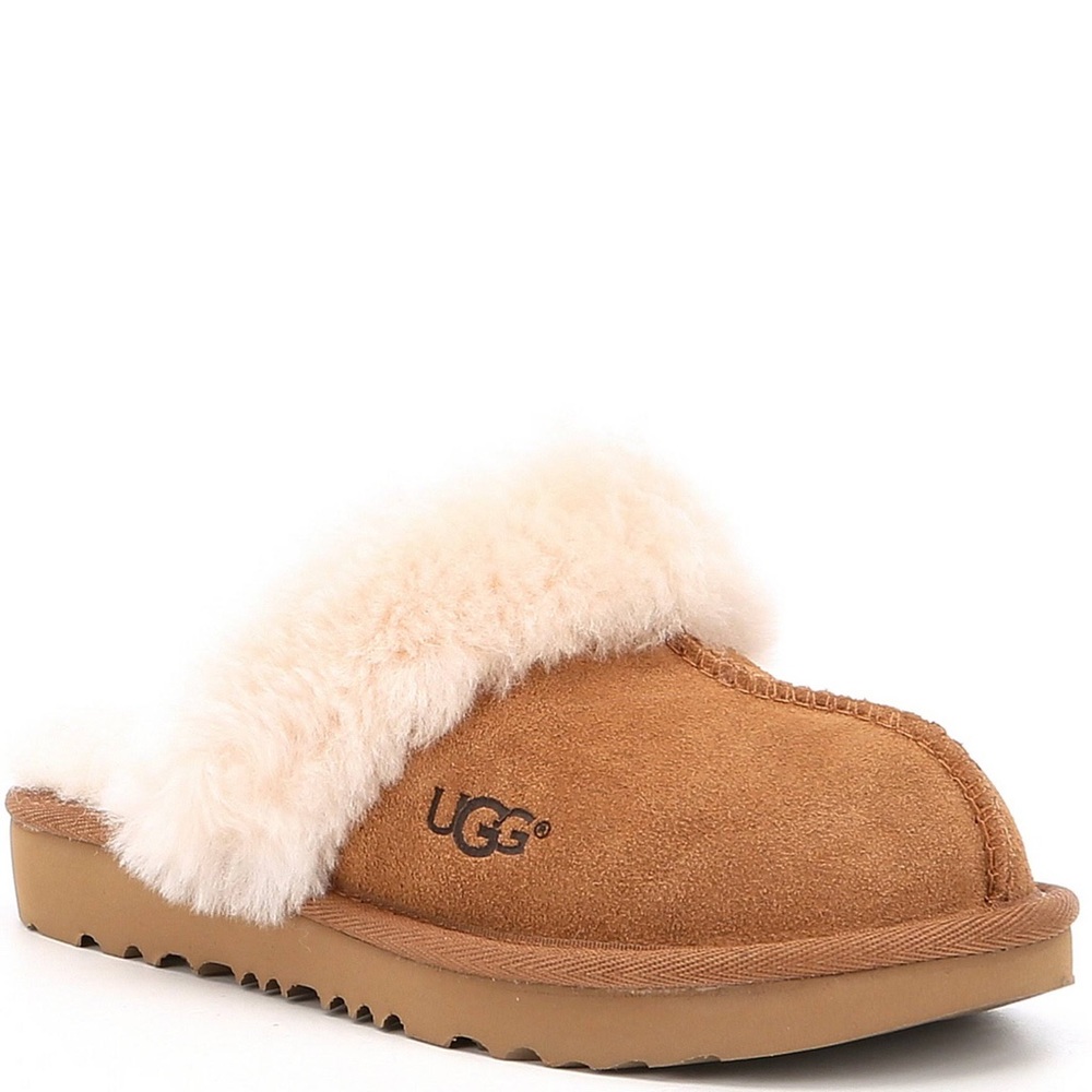 UGG Slippers. Cozy II